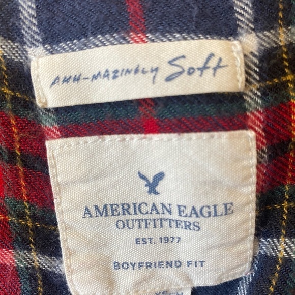 Women’s American eagle boyfriend fit button up plaid flannel size extra small - Picture 4 of 4